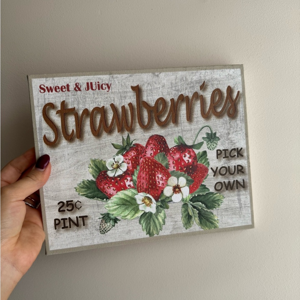 Strawberry Farm Sign
